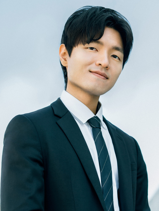 '임상민 로펌 & 임상민 부동산'의 임상민 변호사는 부동산과 로펌 비즈니스라는 새로운 모델을 구축하고 활발한 행보를 이어나가고 있다.