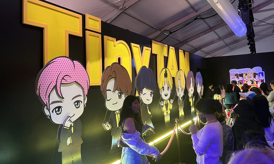 BTS 콘서트 프로젝트 ‘퍼미션 투 댄스 더 시티(Permission To Dance The City)'의 일환으로 5일부터 17일까지 라스베이거스 에어리어15에서 오픈한 BTS 팝업스토어. 김상진 기자