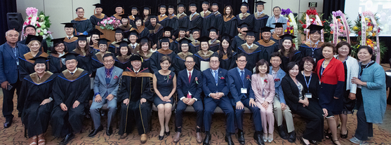 지난해 HGCEO 8기 과정을 마친 졸업생들이 한자리에 모였다. ［HGCEO 총동문회 제공］