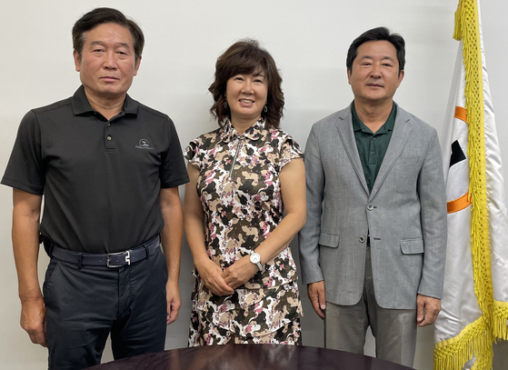 오는 23일 단합대회를 여는 3개 향우회 회장들. 왼쪽부터 폴 최 OC충청향우회장, 장정숙 OC호남향우회장, 정영동 미주대구경북향우회장.