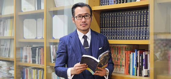 최용혁 총장이 동아방송예술대의 특성화 비전을 소개하고 있는 모습