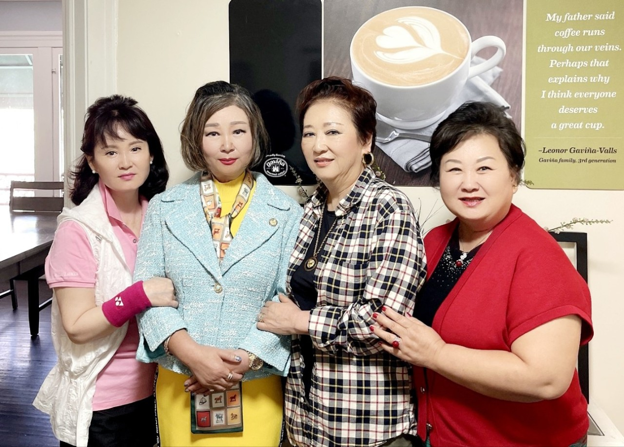 글로벌한인여성상공인협회(KGWCC·총회장 권명주)는 지난 20일 임원회를 열고 내달 오렌지카운티에서 개최되는 세계한인비즈니스컨벤션에 참석하고 주위에도 참가를 독려하기로 결정했다. 왼쪽부터 황레지나 자문위원, 권명주 총회장, 안테리 부회장, 이예향 이사장. [KGWCC 제공] 