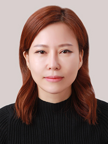 우석대(총장 박노준) 직원 이승숙(학생복지팀)씨가 2024년도 정부 학자금 지원 업무 유공자로 선정돼 부총리 겸 교육부 장관 표창을 받았다. / 우석대