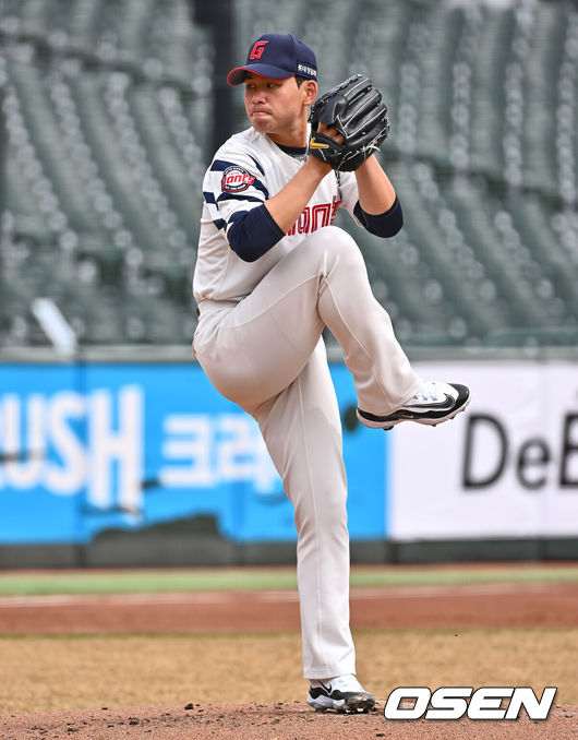 [OSEN=부산, 이석우 기자] 롯데 자이언츠 김진욱  / foto0307@osen.co.kr