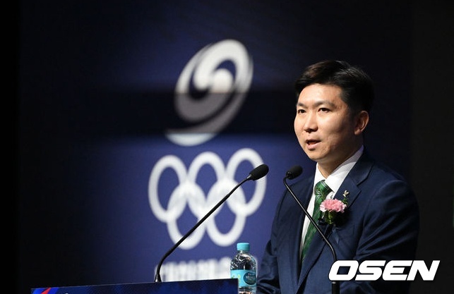 대한체육회(회장 유승민)는 최근 전국적으로 발생한 대형 산불과 관련하여,피해 지역 및 희생자들에 대해 깊은 애도를 표하며,시도 및 시군구체육회에 위기대응 매뉴얼을 전달했다. 위 사진은 유승민 회장. / OSEN DB