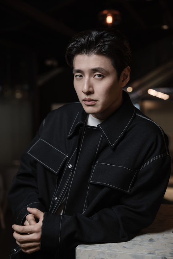 영화 '야당'에서 수사기관에 마약 관련 정보를 넘기는 브로커 이강수 역을 맡은 배우 강하늘. ″마약 중독과 극복 과정을 최대한 고통스럽게 표현하려 노력했다″고 말했다. 사진 플러스엠 엔터테인먼트 