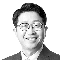 이정엽 법무법인 로집사 대표변호사, 블록체인법학회 이사장