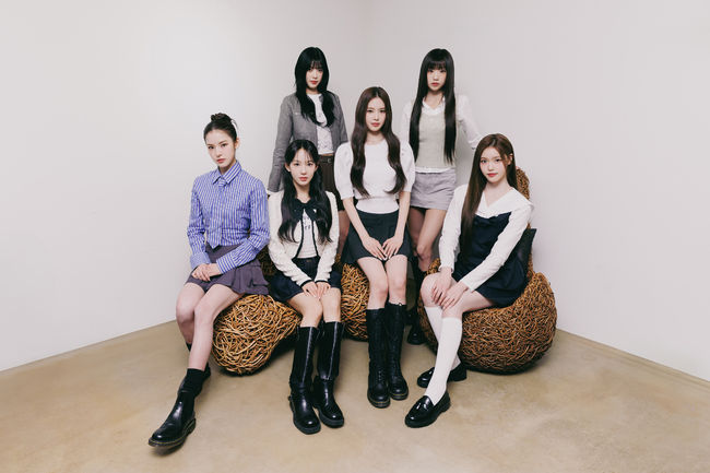 웨이크원 제공