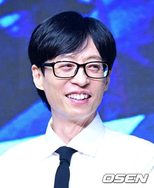 유재석 "결혼식 사회자 보면서 속으로 평가하게 돼…멘트 보며 참견" (틈만나면)[순간포착]