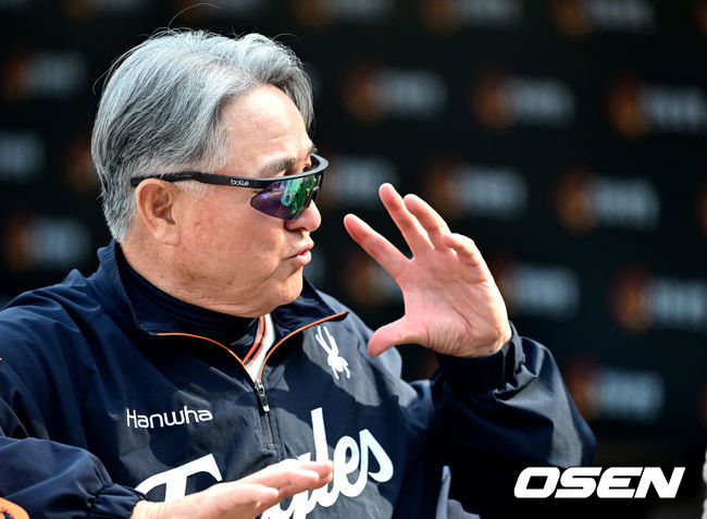 [OSEN=최규한 기자] 한화 김경문 감독. 2025.04.18 / dreamer@osen.co.kr