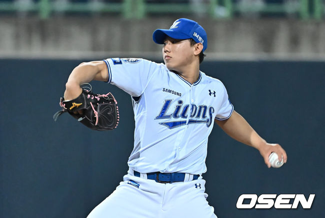 [OSEN=포항, 이석우 기자] 13일 포항야구장에서 2025 신한 SOL 뱅크 KBO 리그 삼성 라이온즈와 키움 히어로즈의 경기가 열렸다. 홈팀 삼성은 이승현이 선발로 출전하고, 방문팀 KT는 헤이수스가 선발로 출전했다.삼성 라이온즈 배찬승이 역투하고 있다. 2025.05.13 / foto0307@osen.co.kr