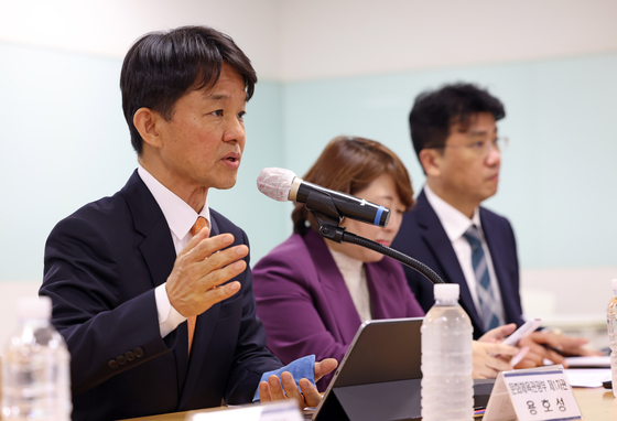 용호성 문화체육관광부 제1차관이 15일 서울 종로구 국립현대미술관 서울관에서 국립예술단체장 선발 절차와 일정 개편 계획 등을 포함한 '공연예술 정책'을 발표하고 있다. 문화체육관광부=연합뉴스