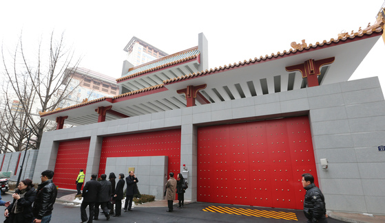 서울 명동의 주한 중국 대사관. 최승식 기자