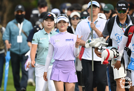 이예원이 KLPGA 투어 두산 매치플레이 챔피언십 결승에 오르며 사상 첫 우승에 한 걸음만을 남겨뒀다. 사진 KLPGA