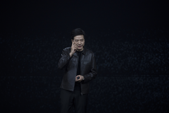 지난 2월 중국 베이징에서 연설하고 있는 레이쥔 샤오미 CEO. EPA=연합뉴스