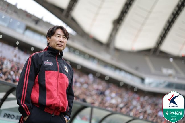 [사진] 김기동 감독 / 한국프로축구연맹.