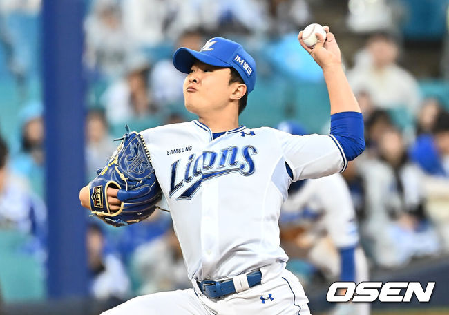 [OSEN=대구, 이석우 기자] 24일 대구삼성라이온즈파크에서 2025 신한 SOL 뱅크 KBO 리그 삼성 라이온즈와 KIA 타이거즈의 경기가 열렸다. 홈팀 삼성은 이승현이, 방문팀 KIA는 김도현이 선발 출전했다. 삼성 라이온즈 이승민이 역투하고 있다. 2025.05.24 / foto0307@osen.co.kr