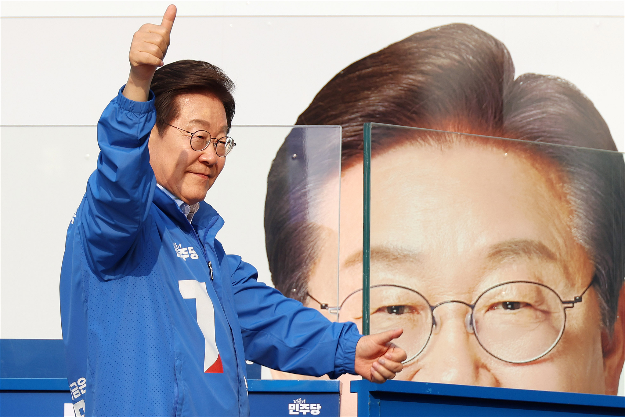 김성룡 기자