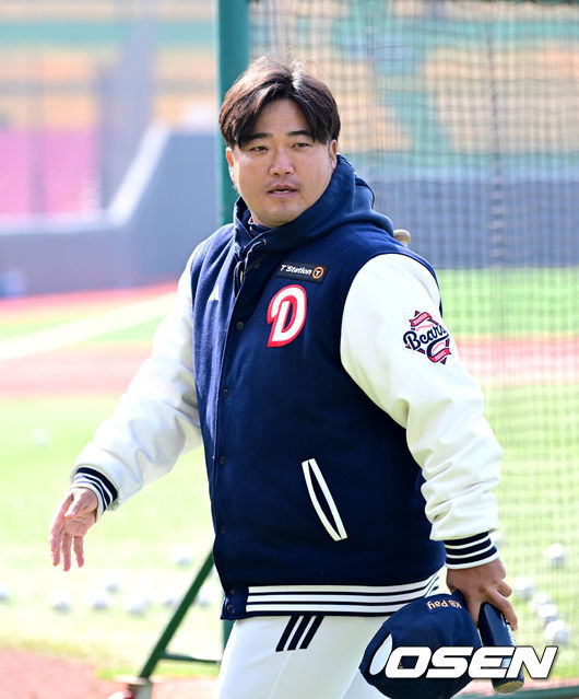 [OSEN=최규한 기자] 두산 박석민 코치. 2025.03.09 / dreamer@osen.co.kr
