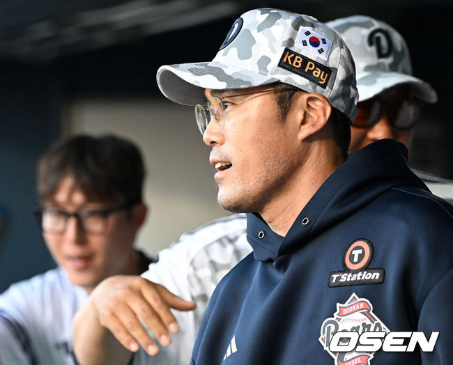두산 베어스 조성환 감독대행. /OSEN DB