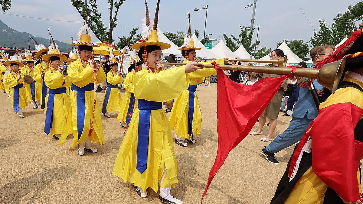 뉴시스