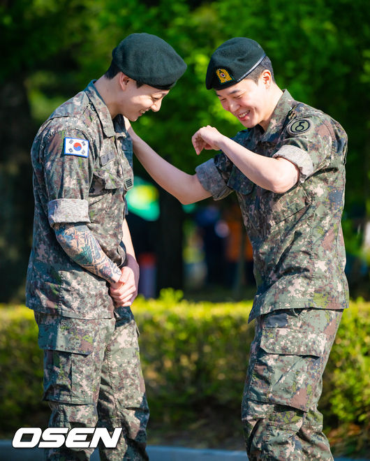 웃음이 멈추질 않아요