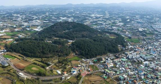 제주 오름 원당봉. 사진 제주자연문화유산연구회