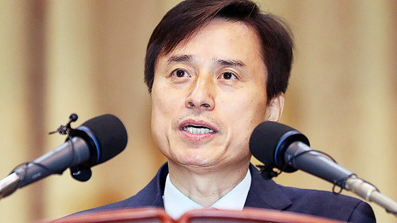 조은석 특검은 수사 과정의 보안 필요성을 이유로 검경 시설 등을 특검팀 사무실로 활용하기 위해 협의를 이어가고 있다. 연합뉴스