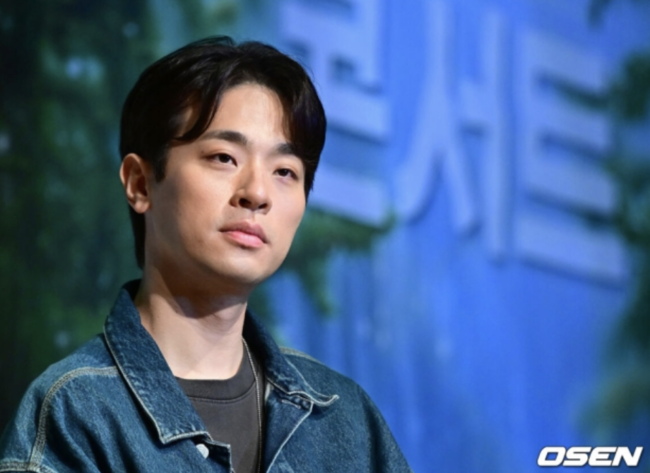 "팬심 아닌 민폐" 박정민, 출판사 '장난전화'로 업무 마비..어쩌나