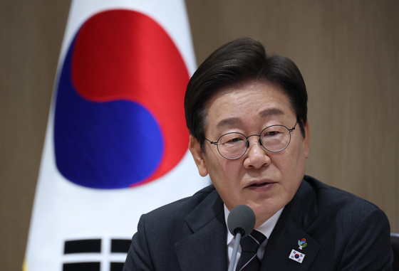 이재명 대통령이 19일 서울 용산 대통령실청사에서 국무회의를 주재하고 있다.대통령실사진기자단
