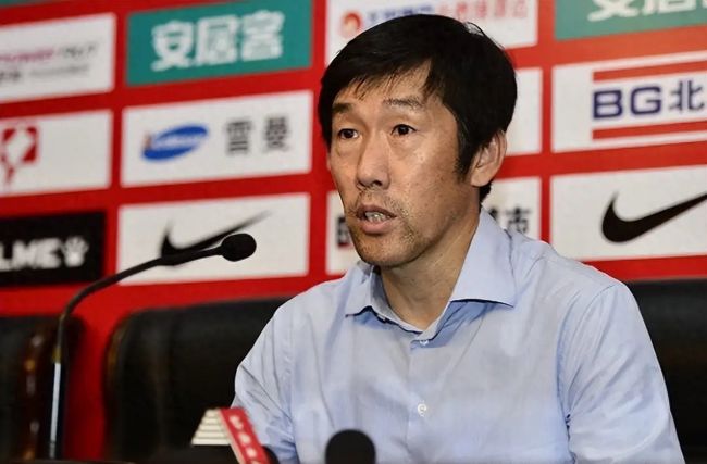 [사진] 가오훙보 코치 / 소후 홈페이지.
