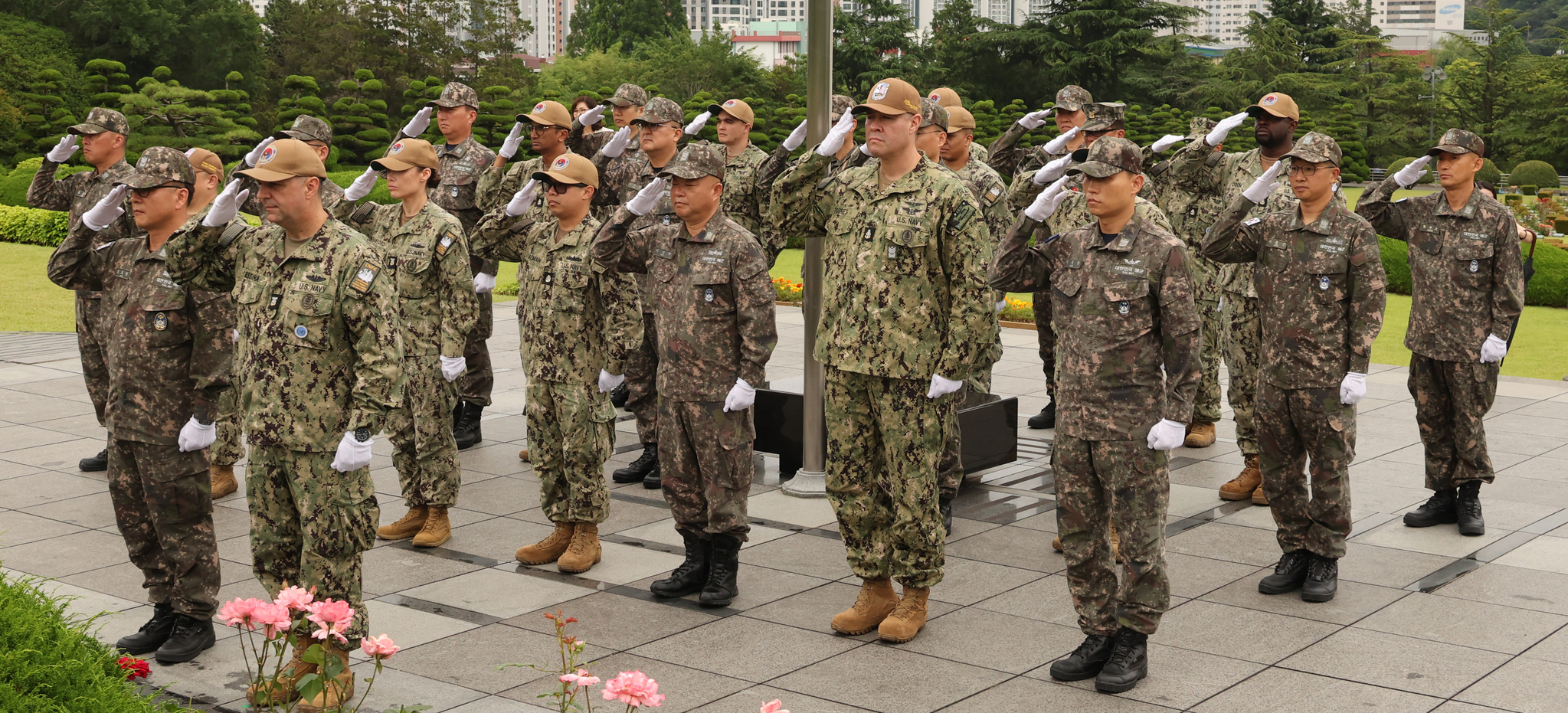 송봉근 기자