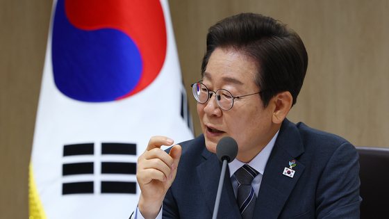 이재명 대통령이 24일 서울 용산 대통령실 청사에서 열린 국무회의에서 발언하고 있다. 김현동 기자