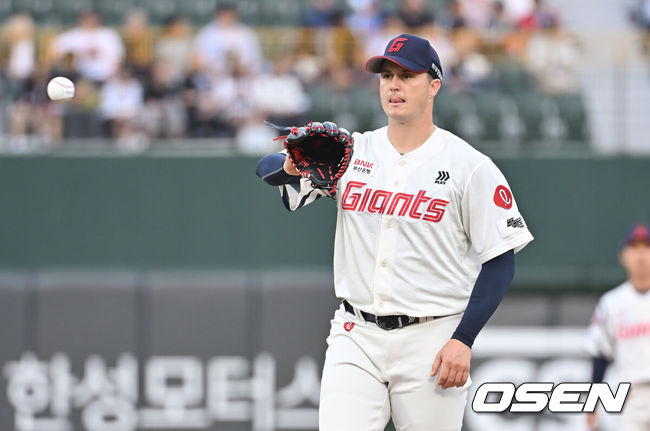 [OSEN=부산, 이석우 기자]  롯데 자이언츠 데이비슨/ foto0307@osen.co.kr