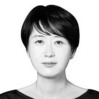 천운영 소설가