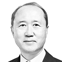 김홍상 농정연구센터 이사장·전 한국농촌경제연구원 원장