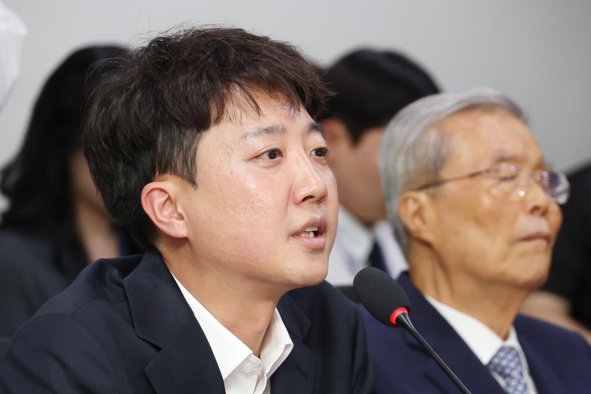 이준석 개혁신당 의원이 지난 23일 오후 서울 여의도 국회 의원회관에서 열린 대선 평가 세미나에서 기념사를 하고 있다. 뉴스1