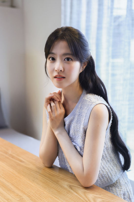BH엔터테인먼트 제공
