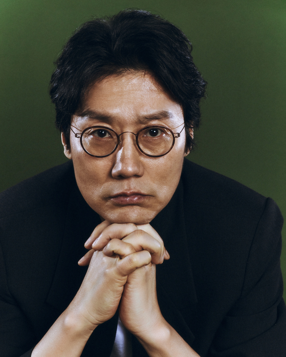 황동혁 감독은 "해외에선 타노스(탑) 캐릭터가 인기가 많다"며 "탑이 부담스러울 정도로 감사를 표한다"며 민망해 했다. 사진 넷플릭스