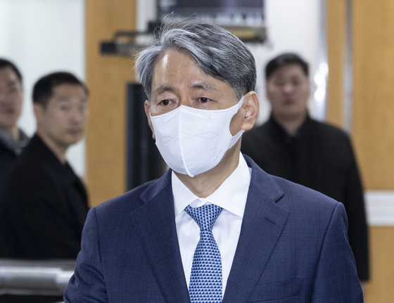 12·3 비상계엄 사태와 관련해 내란 중요 임무 종사 혐의로 재판에 넘겨진 조지호 경찰청장. 연합뉴스