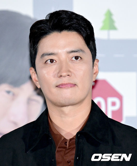 [OSEN=김성락 기자] 15일 오후 서울 용산구 한강대호 CGV 용산아이파크몰에서 영화 ‘컴백홈’의 언론시사회가 열렸다.  배우 인교진이 생각에 잠겨 있다. 2022.09.15 /ksl0919@osen.co.kr