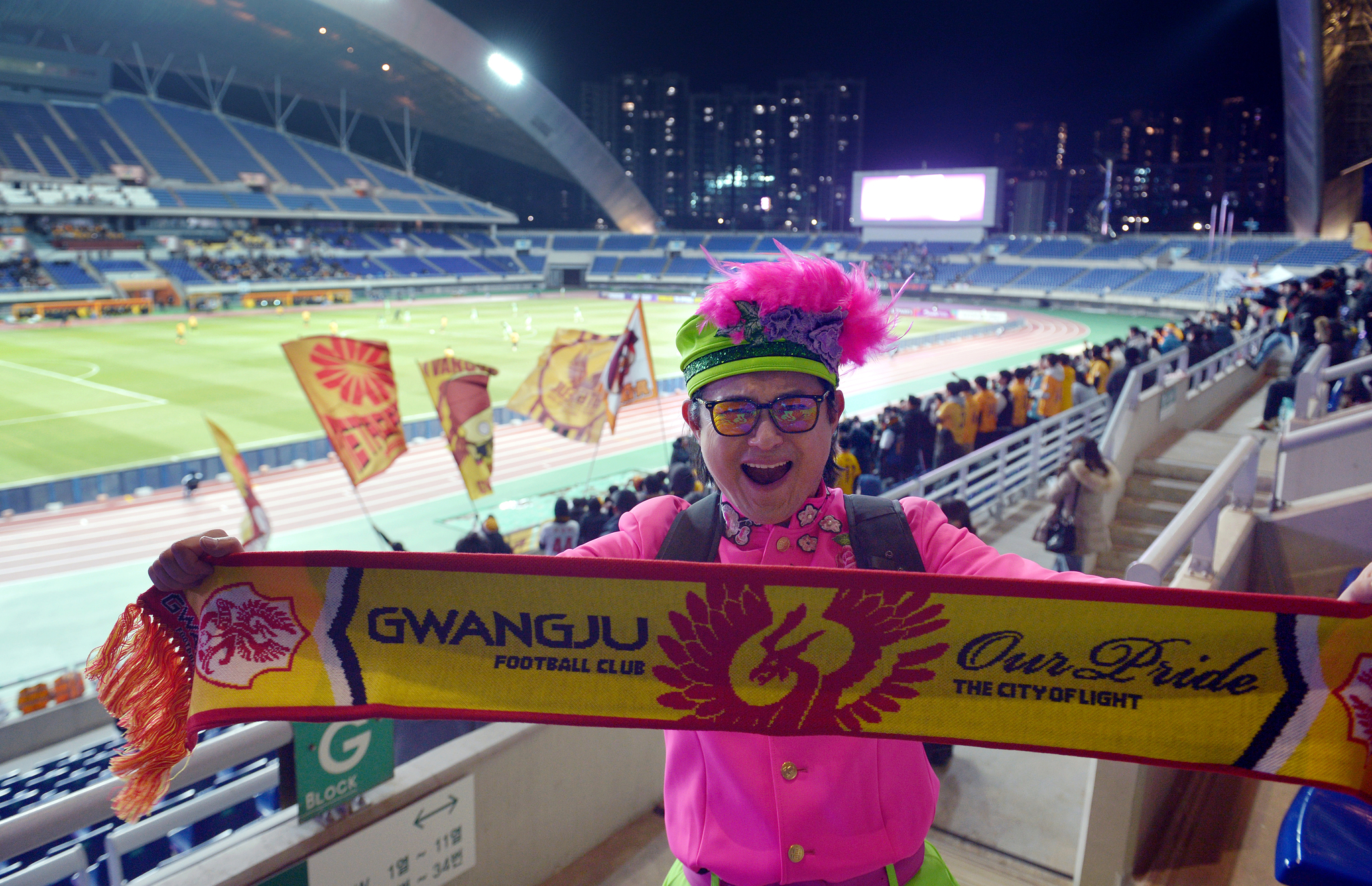 프로축구 광주FC 열혈 서포터인 가수 노라조 조빈. 김성태 객원기자. 