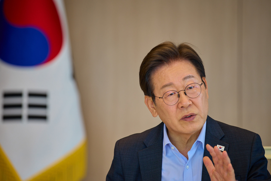  이재명 대통령이 7일 서울 용산 대통령실 청사에서 김민석 신임 국무총리와 오찬 회동에서 발언하고 있다. 사진=대통령실 