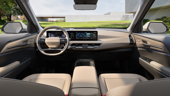 기아가 전동화 패밀리 SUV '더 기아 EV5'의 내·외장 디자인을 8일 공개했다. 사진은 EV5 내장 이미지. 사진 기아
