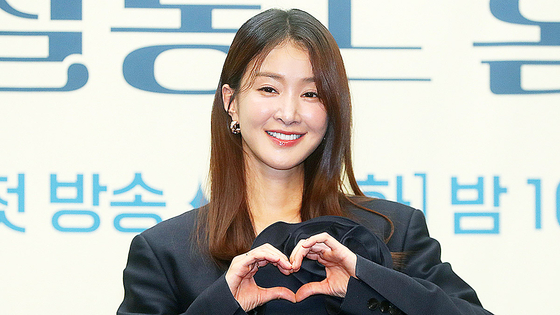  배우 이시영. 뉴시스