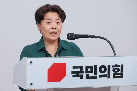 윤희숙 국민의힘 혁신위원장이 지난 10일 오후 서울 여의도 당사에서 혁신위원회 제1차 회의 결과 브리핑을 하고 있다. 뉴스1