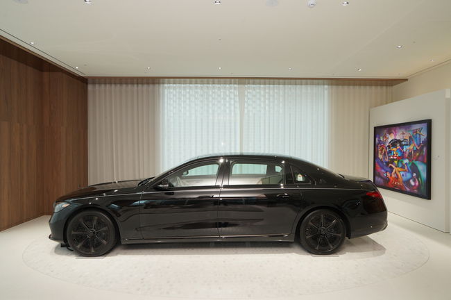 메르세데스-마이바흐 실버라이닝 S-CLASS.