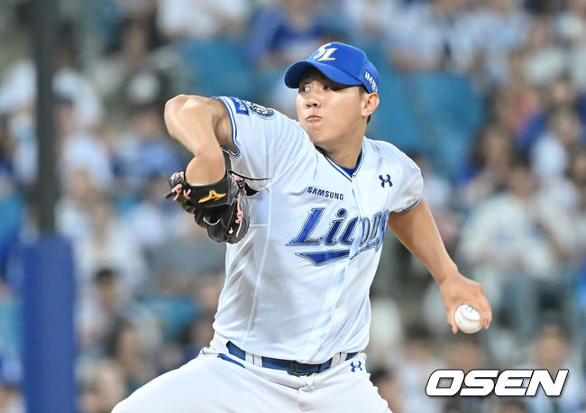 [OSEN=대구, 이석우 기자] 26일 대구삼성라이온즈파크에서 2025 신한 SOL 뱅크 KBO 리그 삼성 라이온즈와 한화 이글스의 경기가 열렸다. 홈팀 삼성은 가라비토가, 방문팀 한화는 문동주가 선발 출전했다. 삼성 라이온즈 배찬승이 역투하고 있다. 2025.06.26 / foto0307@osen.co.kr