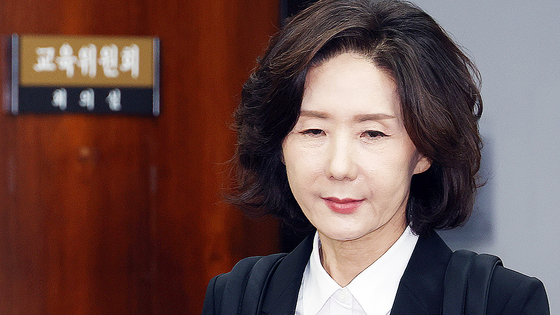  이진숙 사회부총리 겸 교육부 장관 후보자가 16일 서울 여의도 국회 교육위원회에서 열린 인사청문회에 참석하고 있다. 연합뉴스
