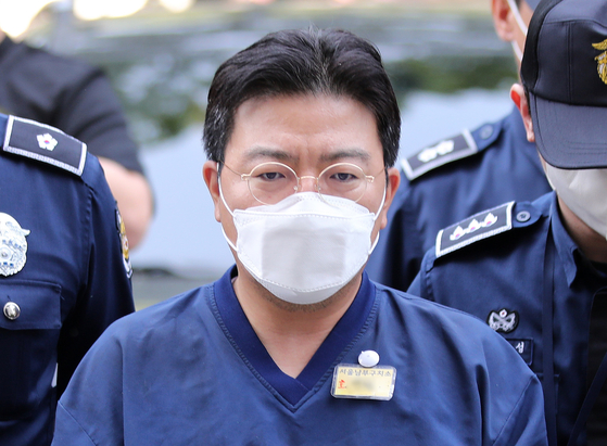 소시에테제네랄(SG)증권발 폭락 사태와 관련해 주가조작을 주도한 의혹을 받는 라덕연 투자자문업체 대표. 뉴스1